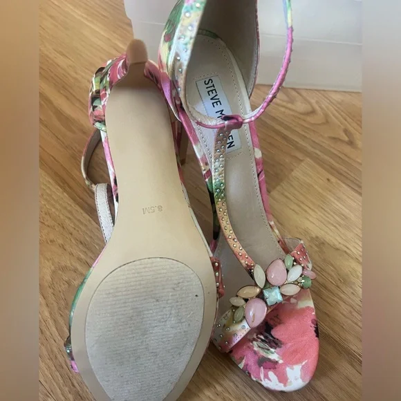 Steve Madden Shawna Floral - Picture 6 of 6